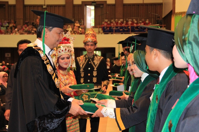 Yuvilmagan ichak porno