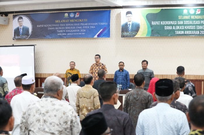 Kadisdik Tekankan Pesan Mulia Himne Aceh pada Pembukaan Rakor DAK Fisik SMA dan SLB