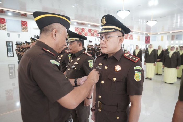 Kajati Aceh Lantik Wakajati, Asisten, Kajari, dan Koordinator